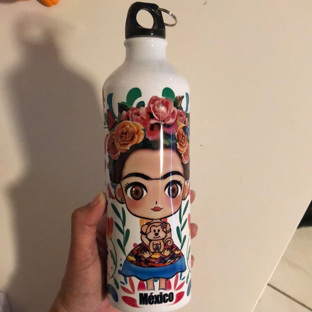 Water bottle